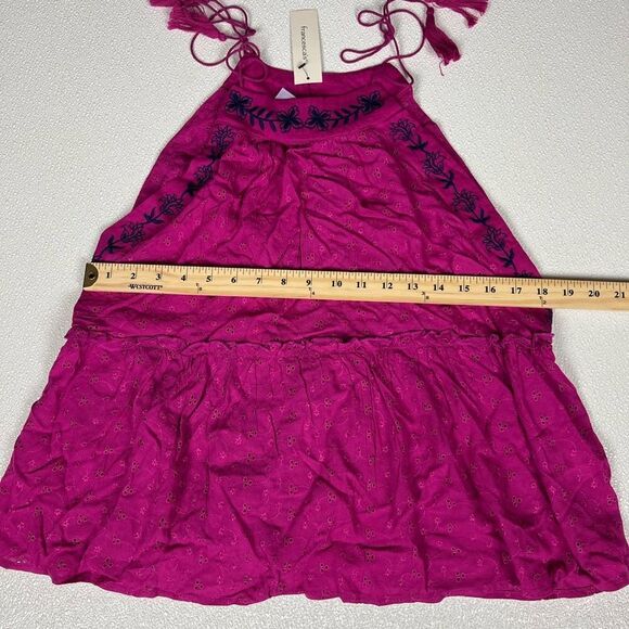 Francesca’s Alya High Neck Fuschia Tank Top Size M NWT - Picture 4 of 10